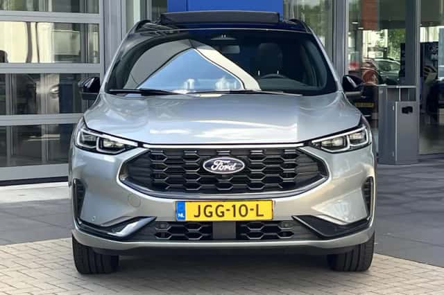 Ford Kuga (2025) thumbnail 4