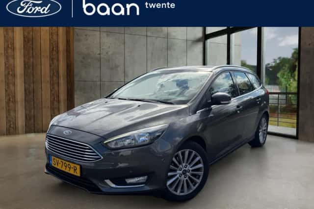 Ford Focus (2018) thumbnail 1