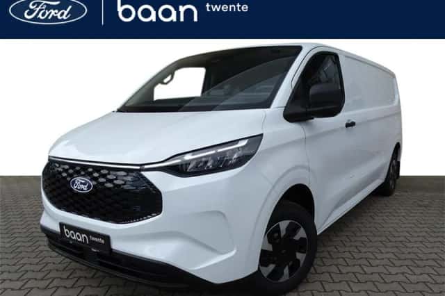 Ford E-Transit Custom (2026) thumbnail 1