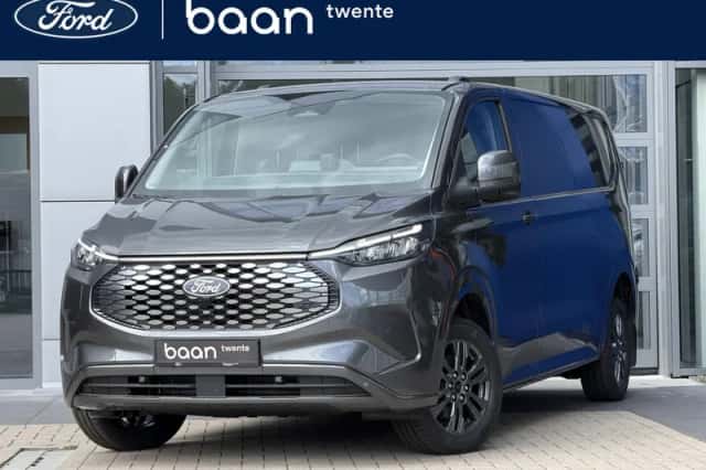 Ford E-Transit Custom (2026) thumbnail 1