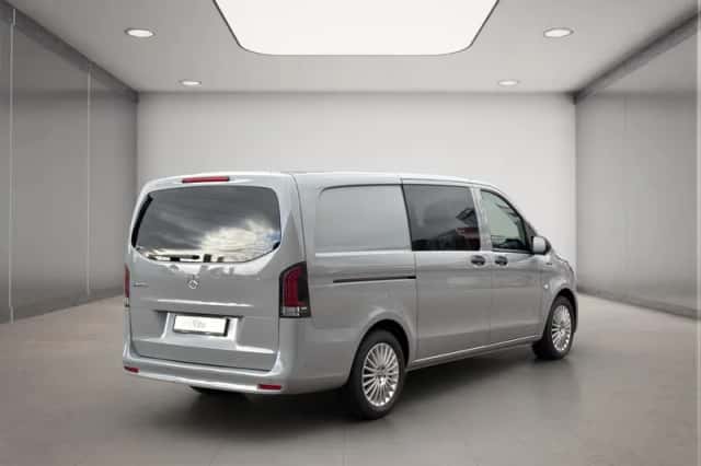 Mercedes-Benz eVito (2026) thumbnail 4