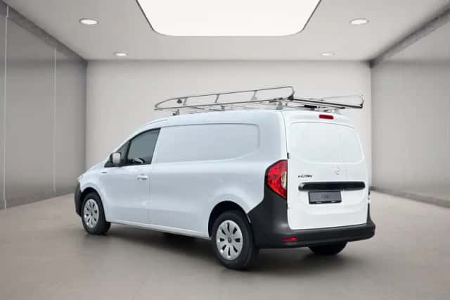 Mercedes-Benz eCitan (2026) thumbnail 2