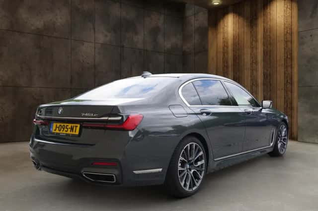 BMW 7-Serie (2020) thumbnail 6