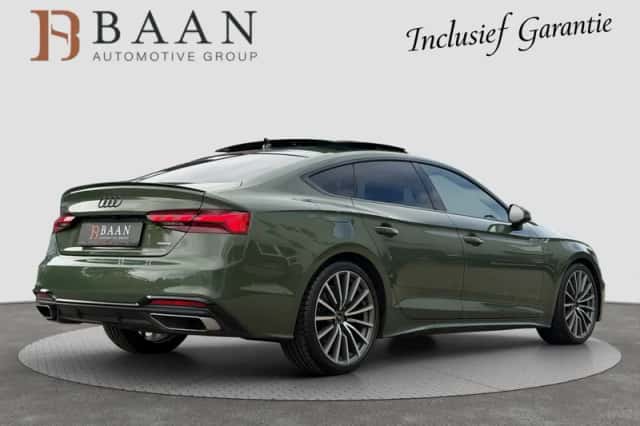 Audi A5 (2021) thumbnail 2