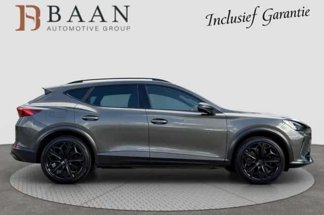 CUPRA Formentor (2024) thumbnail 5