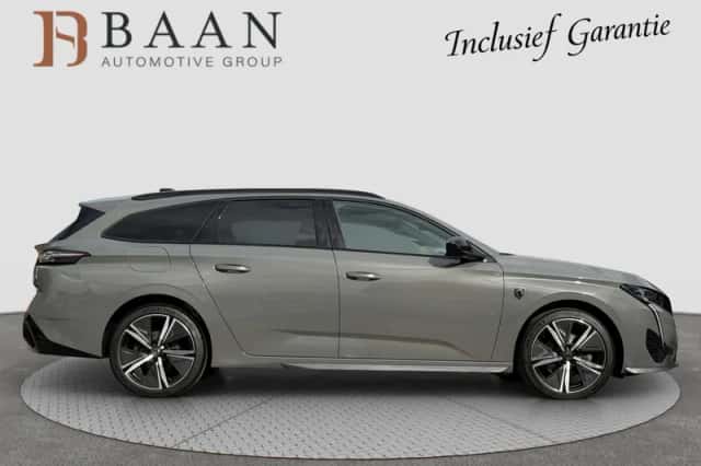 Peugeot 308 (2024) thumbnail 6