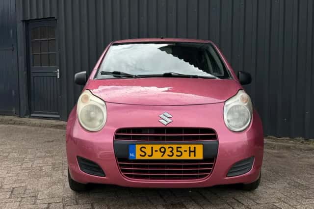 Suzuki Alto (2011) thumbnail 6