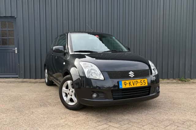 Suzuki Swift (2007) thumbnail 1