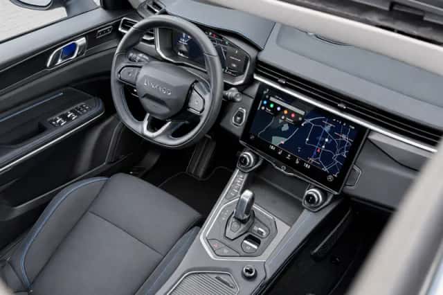 Lynk & Co 01 (2022) thumbnail 3