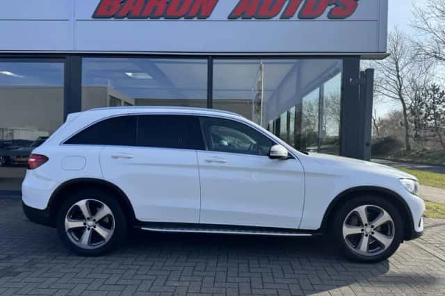 Mercedes-Benz GLC-Klasse (2016) thumbnail 6
