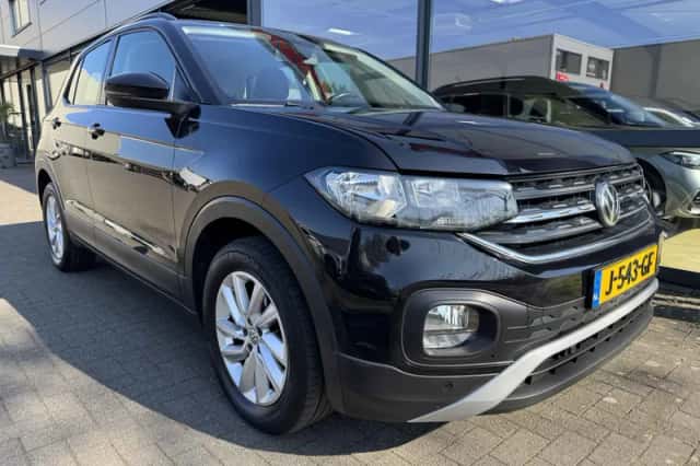 Volkswagen T-Cross (2020) thumbnail 2