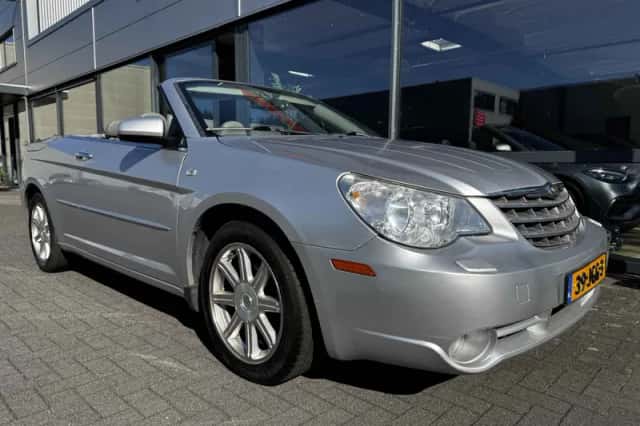 Chrysler Sebring (2009) thumbnail 2