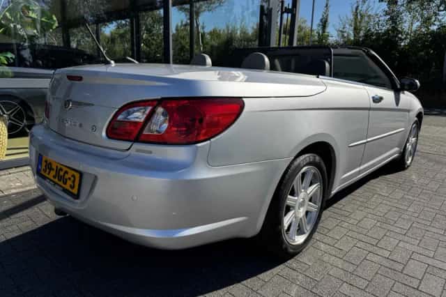 Chrysler Sebring (2009) thumbnail 5