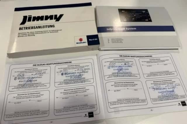 Suzuki JIMNY (2018) thumbnail 2