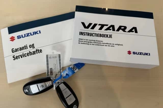 Suzuki Vitara (2021) thumbnail 4