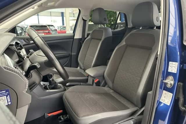 Volkswagen T-Cross (2019) thumbnail 4