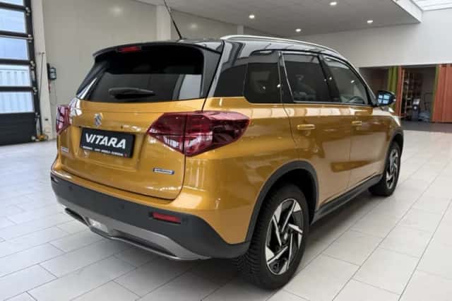 Suzuki Vitara (2025) thumbnail 3