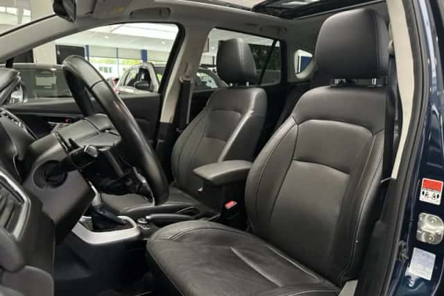Suzuki S-Cross (2021) thumbnail 4
