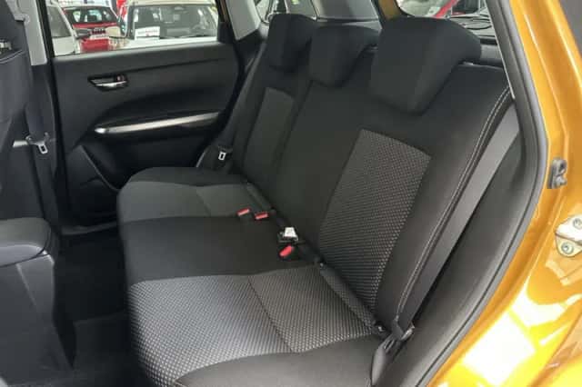 Suzuki Vitara (2025) thumbnail 6