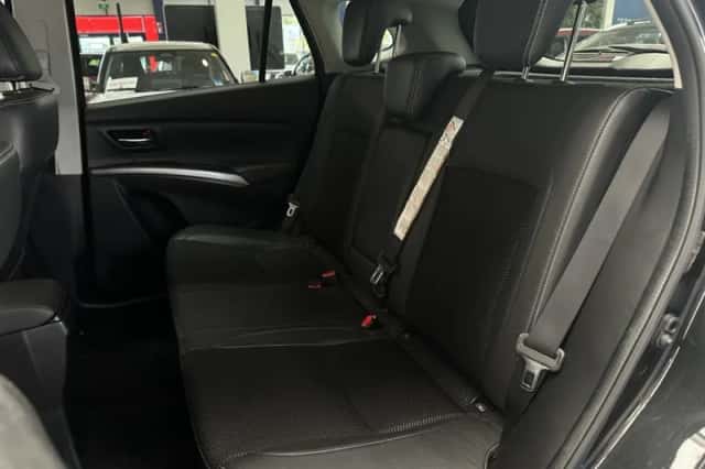 Suzuki S-Cross (2022) thumbnail 6