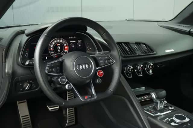 Audi R8 (2018) thumbnail 4