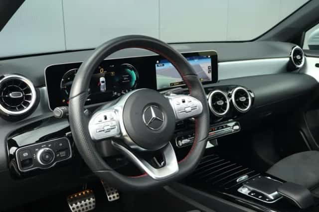 Mercedes-Benz A-Klasse (2018) thumbnail 4