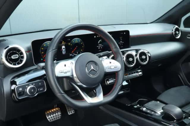Mercedes-Benz A-Klasse (2020) thumbnail 4