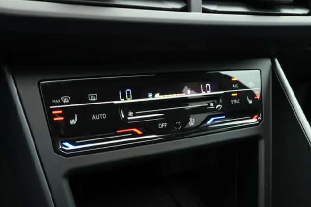 Volkswagen Polo (2022) thumbnail 6