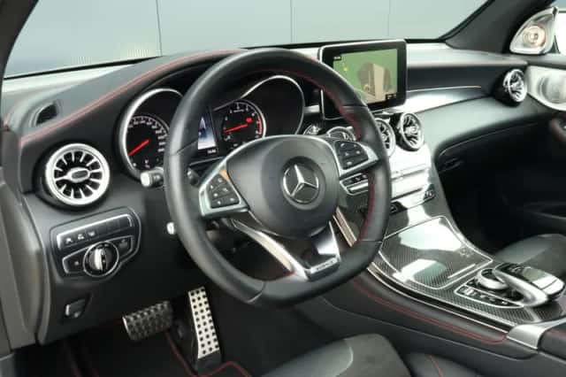 Mercedes-Benz GLC-Klasse (2017) thumbnail 4