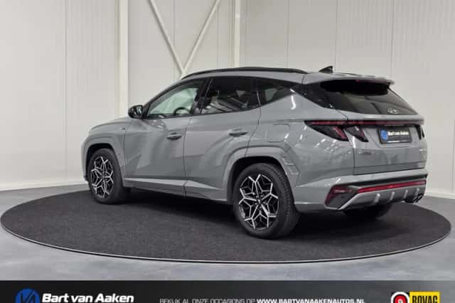Hyundai Tucson (2022) thumbnail 5