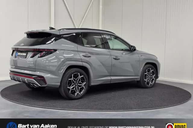 Hyundai Tucson (2022) thumbnail 6