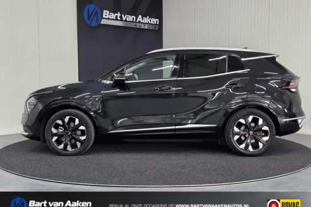 Kia Sportage (2022) thumbnail 2