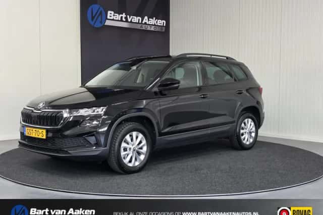 Škoda Karoq (2024) thumbnail 1