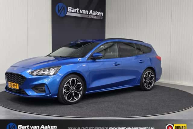 Ford Focus (2020) thumbnail 1