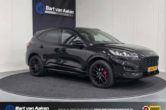 Ford Kuga (2023) thumbnail 6