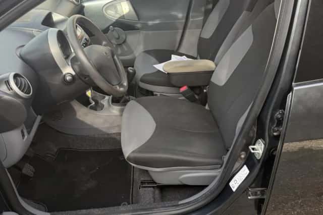 Peugeot 107 (2012) thumbnail 6