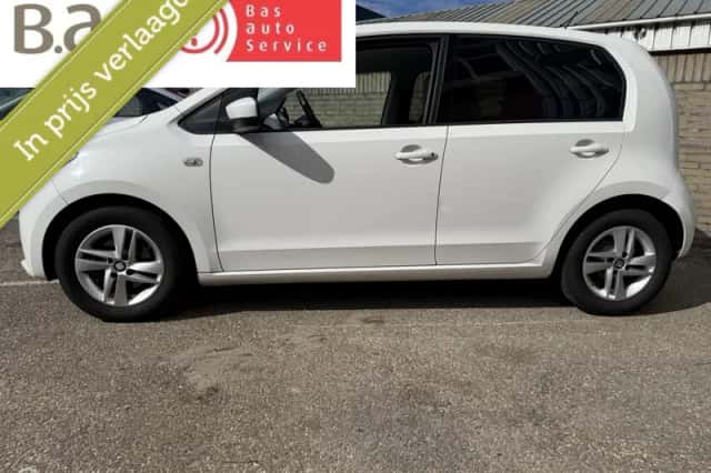 SEAT Mii (2013) thumbnail 2