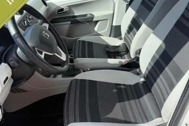 SEAT Mii (2013) thumbnail 5