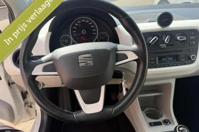 SEAT Mii (2013) thumbnail 6