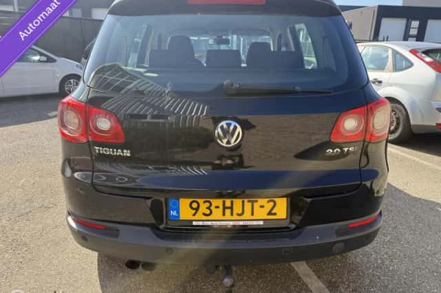 Volkswagen Tiguan (2009) thumbnail 4