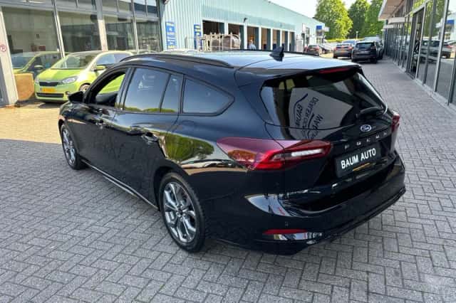 Ford Focus (2024) thumbnail 6