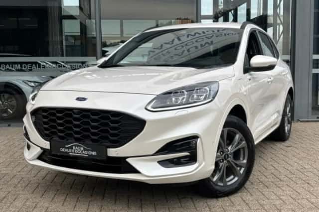Ford Kuga (2023) thumbnail 1