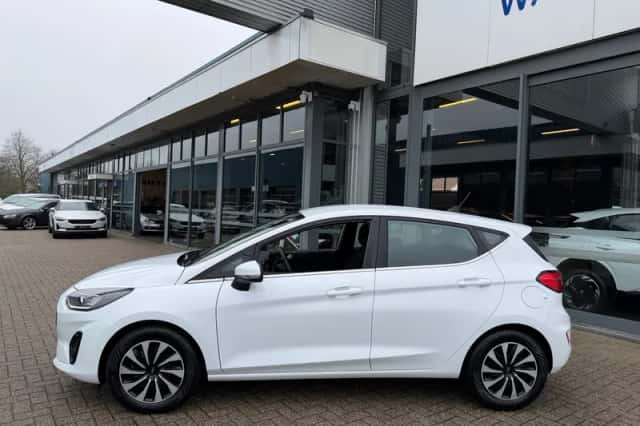 Ford Fiesta (2022) thumbnail 5