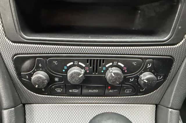 Mercedes-Benz C-Klasse (2004) thumbnail 5