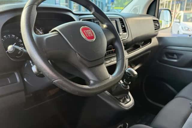 Fiat Scudo (2024) thumbnail 2
