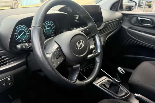 Hyundai i20 (2024) thumbnail 2