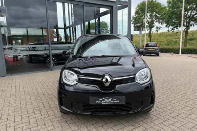 Renault Twingo (2021) thumbnail 2