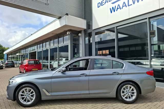 BMW 5-Serie (2020) thumbnail 2