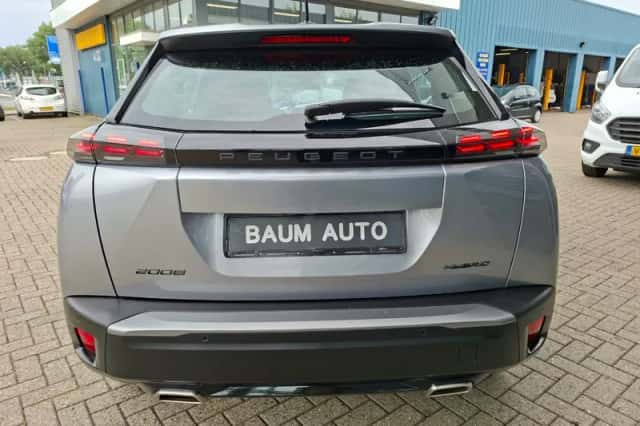 Peugeot 2008 (2025) thumbnail 5