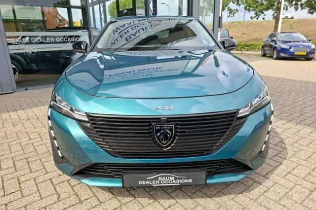 Peugeot 308 (2023) thumbnail 2